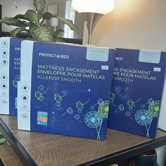 PROTECT-A-BED® MATTRESS ENCASEMENT WATERPROOF MATTRESS PROTECTOR - Picture 2 of 7